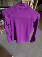 New Hard Wear Mountain women's athletic top size  xsmall