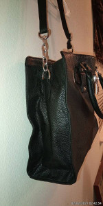 ★ Medium-size Hand/Shoulderbag/Satchel (purse) w/+Storage+•Like NEW★