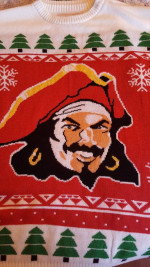 CAPTAIN MORGAN RUM UNIQUE SPECIALTY 4 PERSON PARTY SWEATER UNISEX
