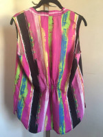 Tahari Abstract Print Blouse ~ Sz M