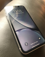 Iphone XR Like New. Unlocked