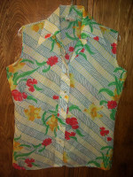 New Vintage 1970s Tropical Patchwork Print Blouses * Hot Stuff!