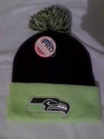 *** SEATTLE SEAHAWKS - Pom Knit Beanie / Stocking Cap *** NEW