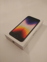 Apple iPhone SE 3rd Gen (Latest) 64 GB UNLOCKED Midnight Black - NEW
