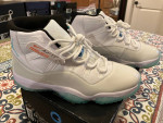 Air Jordan 11 Legend