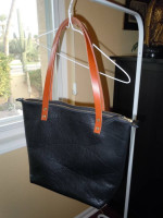 Portland Leather Black Medium Zippered Tote