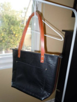 Portland Leather Black Medium Zippered Tote