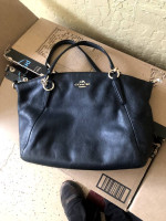 Coach  Tote