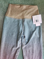 NWT Beyond Yoga High Waisted Leggings Size Small