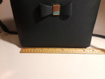Crossbody purse