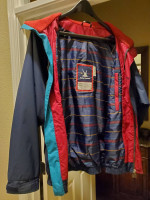 Helly Hansen Men's Rain Wind Jacket; Rollup Hood; Fleece Collar
