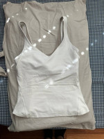Lulu Lemon Women's Tops