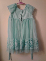 *Beautiful Dress Size 2T- Like New! *