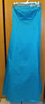 Beautiful Bright Blue Prom/Formal Dress - Size 3/4