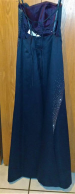 Beautiful Dark Blue Prom/Formal Dress - Size 1/2