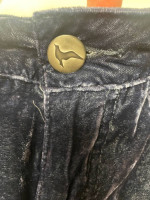 FREE PEOPLE BLUE VELVET SHORTS Sz 28