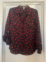 JOIE BLACK BLOUSE RED LIPS PRINT Sz Small NEW