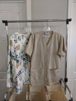 assorted nurses uniforms SCRUBS size medium, tops only $1 each ➡
