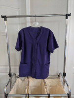 assorted nurses uniforms SCRUBS size medium, tops only $1 each ➡