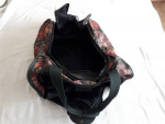 AVON TAPESTRY OVERNIGHTER DUFFEL BAG