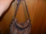 B Makowsky Leather Bucket Hobo Bag (Purse) / Like New Condition