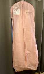 Beautiful Elegant Wedding Dress, Size 4