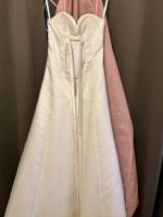 Beautiful Elegant Wedding Dress, Size 4