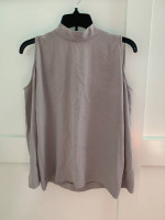Aritzia Wilfred cold shoulder tie back blouse size XS taupe colour