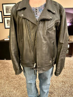 Mens Harley Davidson Top of the Line Vintage Leather Jacket (Size 2XL)