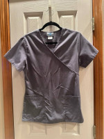 👩🏻‍⚕️ Ladies Nurses Scrub Tops by UA FLEX and SB Scrubs Size XS