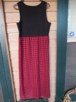 LAST CHANCE B4 STORAGE: Bobbie Brooks Holiday Christmas Dress