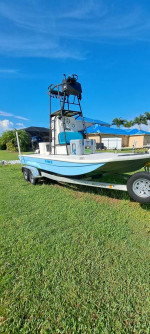 O.S.I./DARGEL TUNNEL FLATS BOAT