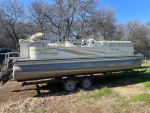2007 Lowe Suncruiser Trinidad 220
