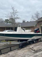 Pathfinder bay boat