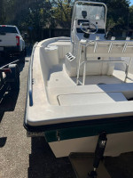 Pathfinder bay boat