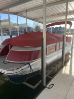 2021 Bennington Tritoon 25QSR