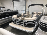 2024 BENNINGTON 22 SSB(21' 11" SWINGBACK) - BOAT SHOW SALE!!