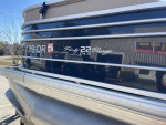 2022 Sun Tracker 22 dlx xp3 party barge