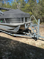 22’ South Bay 222 CR LE