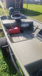 2014 Tracker 14ft Jon boat