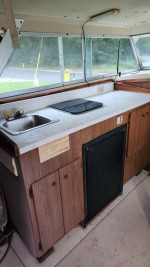 1976 26' Stamas cabin crusier