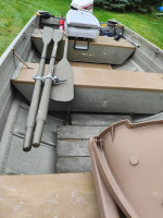 I GOT 2.14 ft fishing boats no leaks very good boat