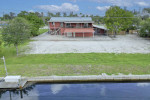 Deep Water Dock FOR RENT Minutes to the Gulf of Mexico