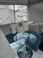 Harbor Master houseboat with Liveaboard