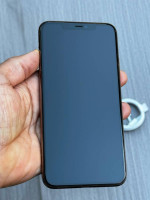 IPhone 11 Pro Max 256g AT&T and Cricket