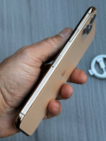 IPhone 11 Pro Max 256g AT&T and Cricket