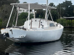 1969 27ft Irwin sail boat