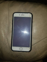 IPHONE  8 Plus 64 Gigabyte unlock Work Great - Glass crack