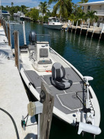 2023 Avid 23FS