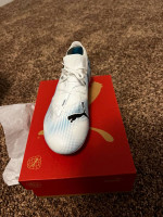 Soccer boots